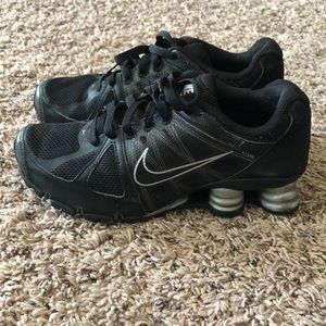 Women’s Nike Tennis Shoes